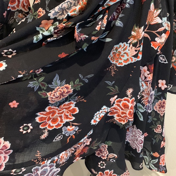 Floral Dress - Picture 8 of 9